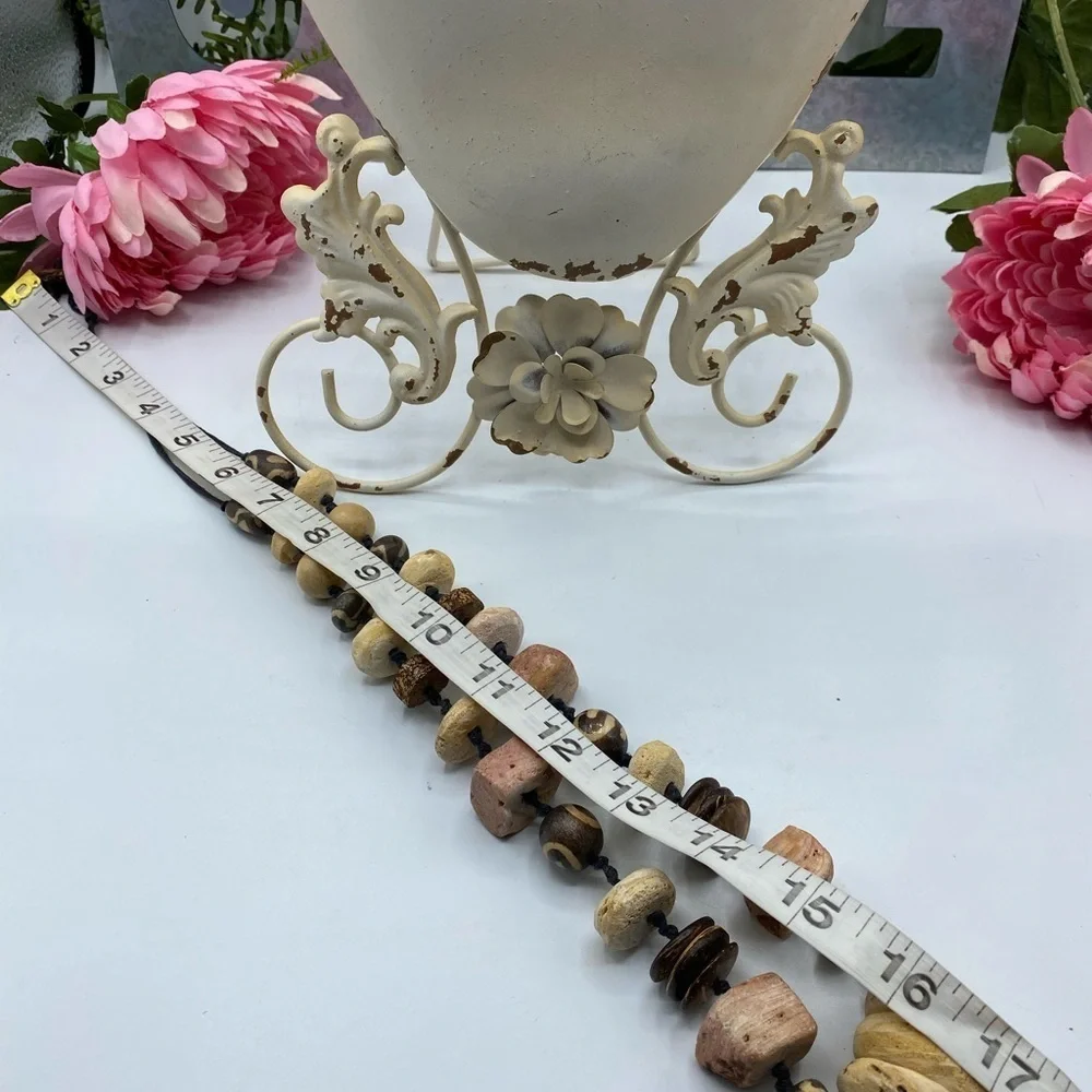 Rock Wood‎ Beaded Necklace